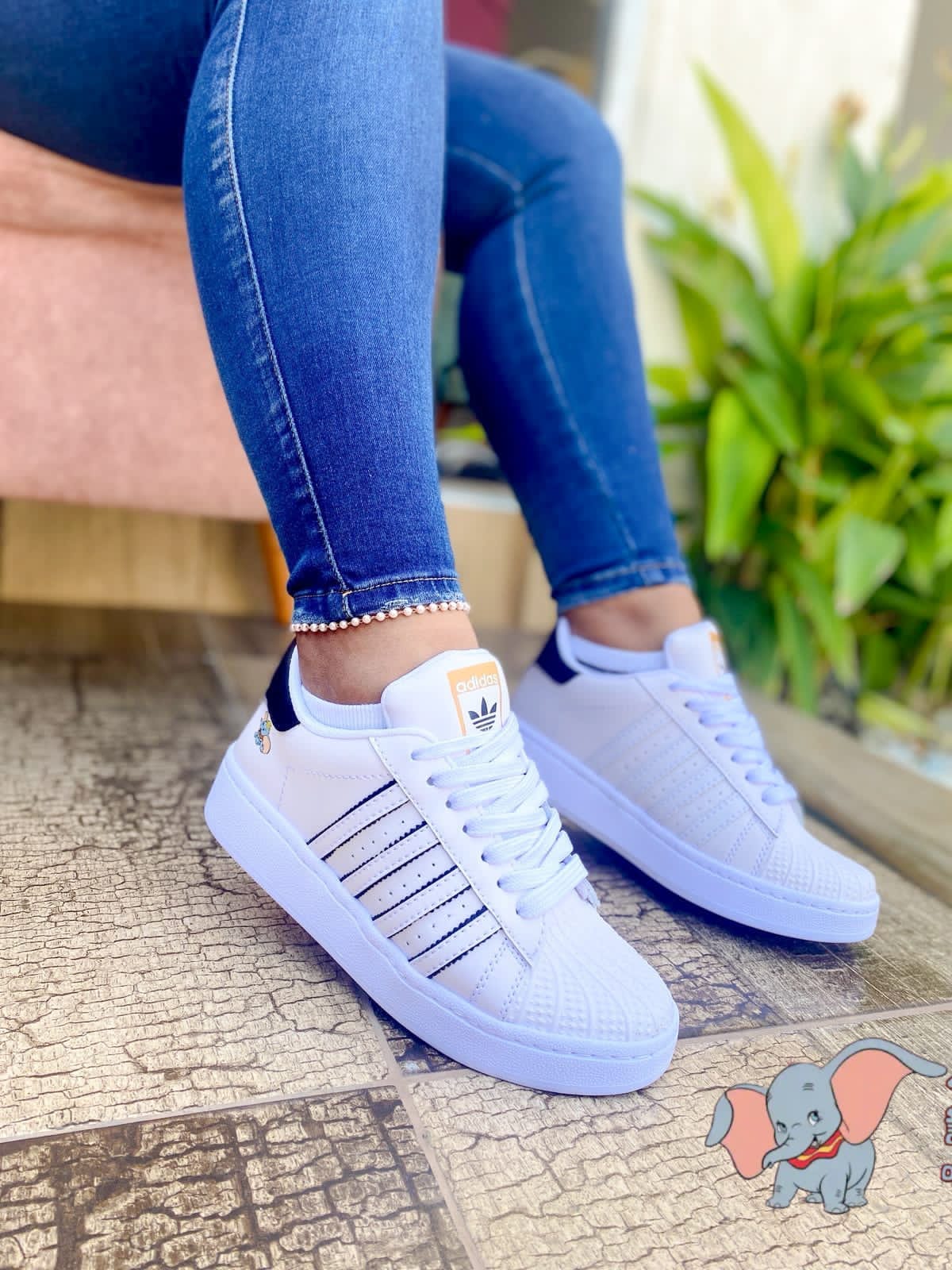 👟 Adidas Star Figuras – Tenis para Dama