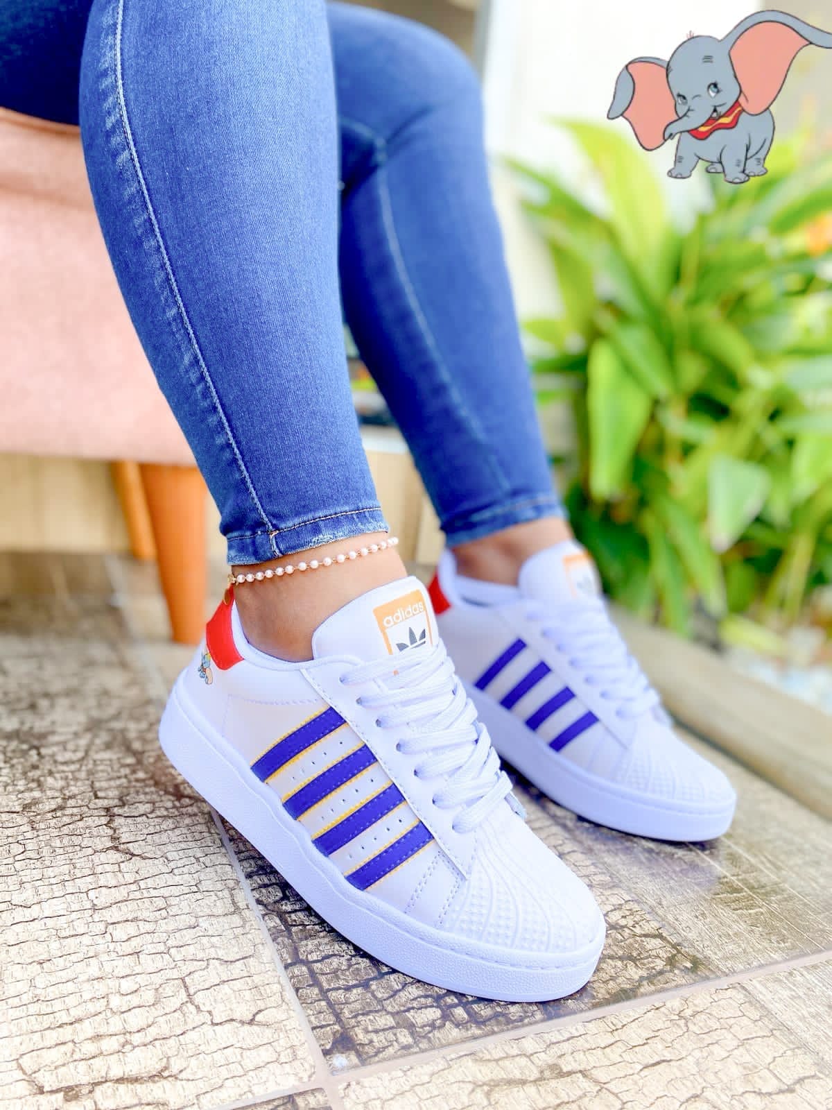 👟 Adidas Star Figuras – Tenis para Dama