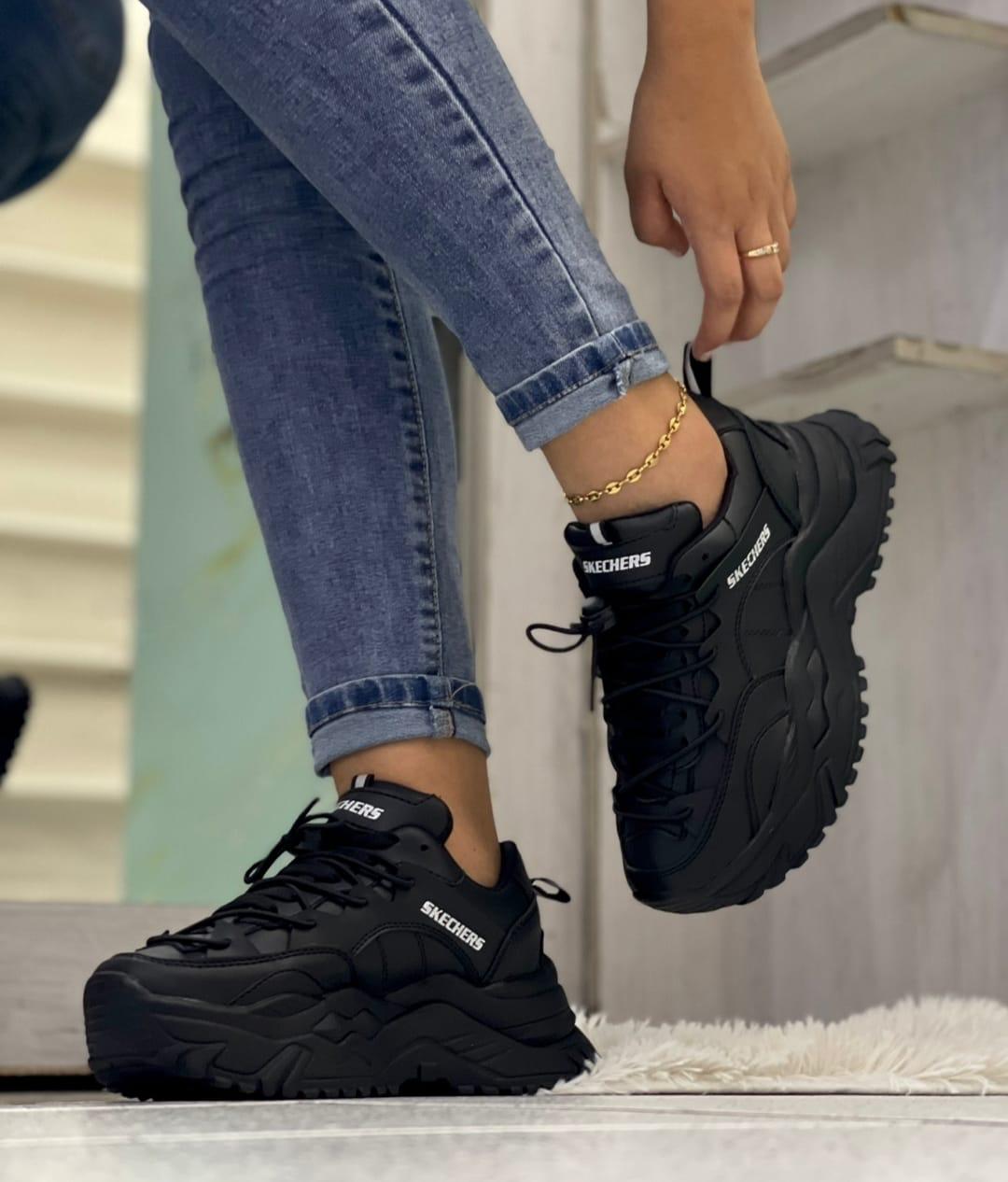 👟 Skecher – Tenis Deportivos para Dama